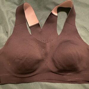 Seamless Black Brooks Bra